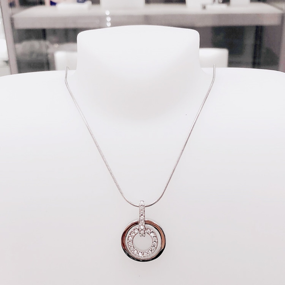CIRCLE PENDANT, WHITE, RHODIUM PLATING